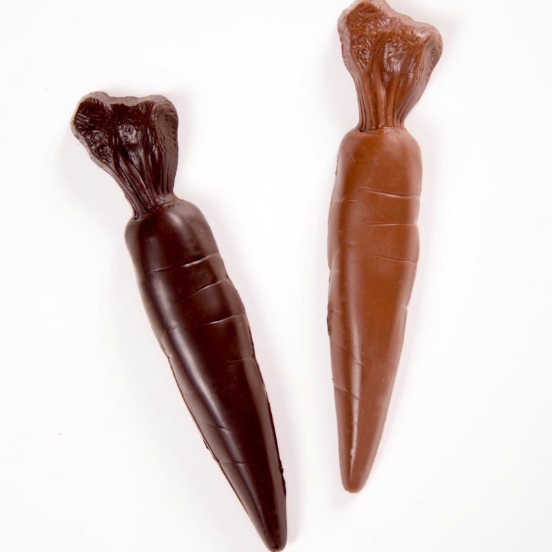 Large Chocolate Carrots